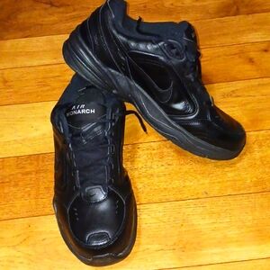 Nike Mens Air Monarch  Black Casual Shoes Sneakers Size 11.5